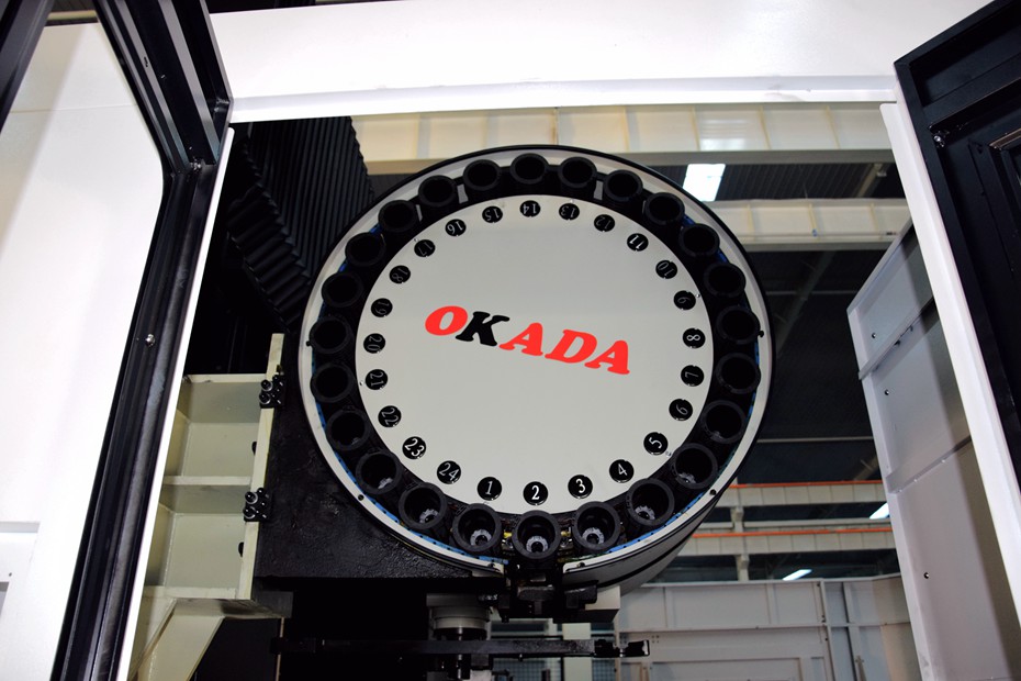 數(shù)控加工中心刀庫.jpg 數(shù)控加工中心刀庫.jpg